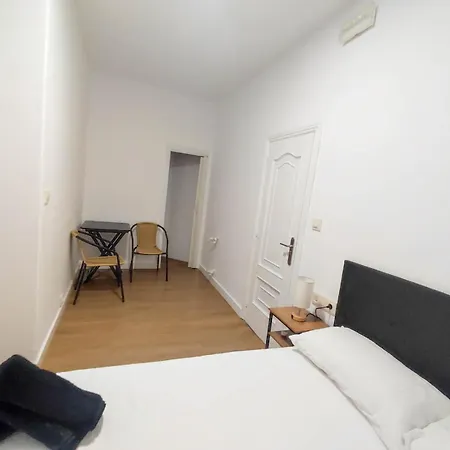 Airinos De Guest house