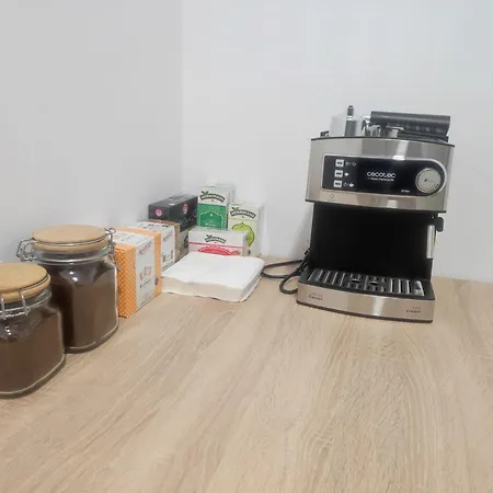 Airinos De Guest house