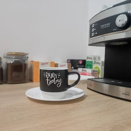 Guest house Airinos De