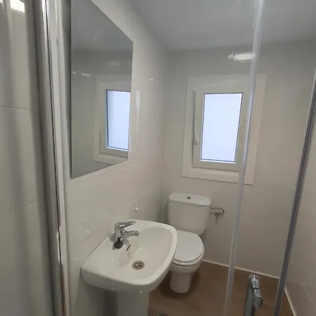 Πανσιόν Airinos De 3*